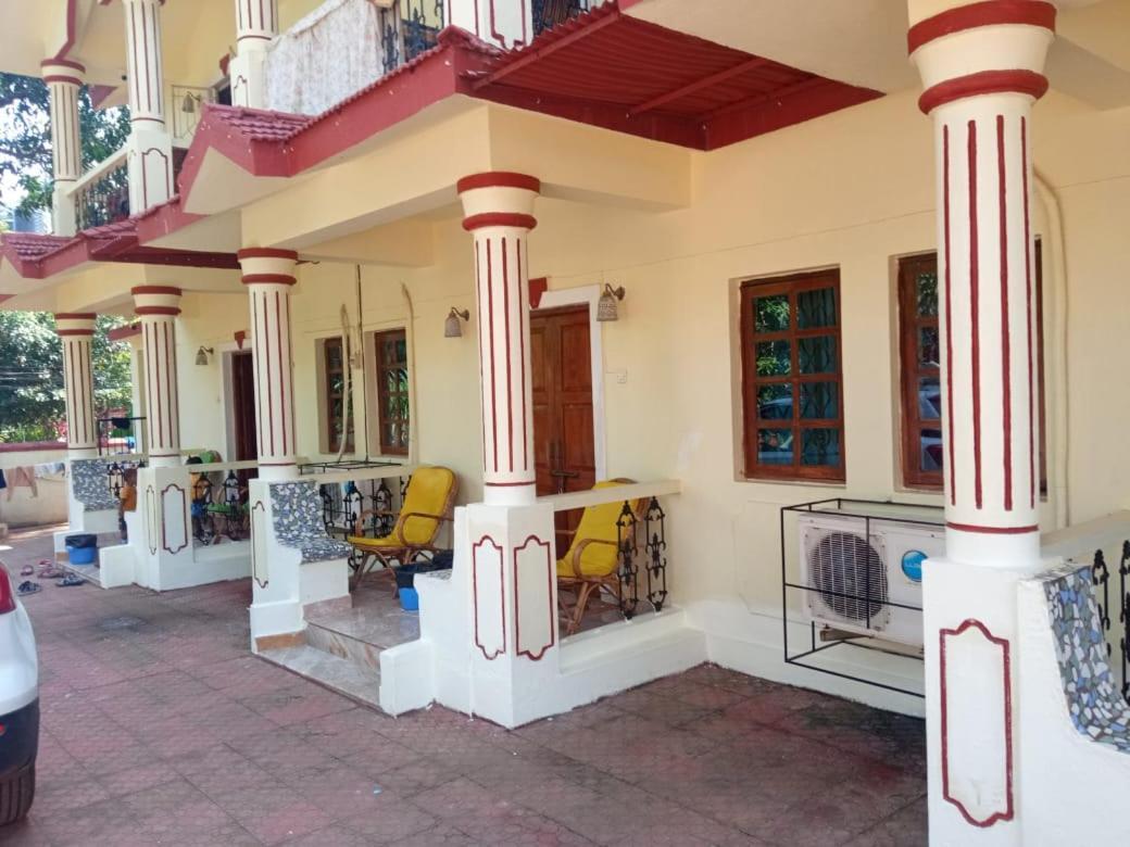 R Mansion Apartment Calangute Cameră foto